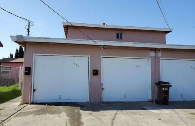 253 South 8th Street - 253 South 8th Street, Richmond, CA 94804