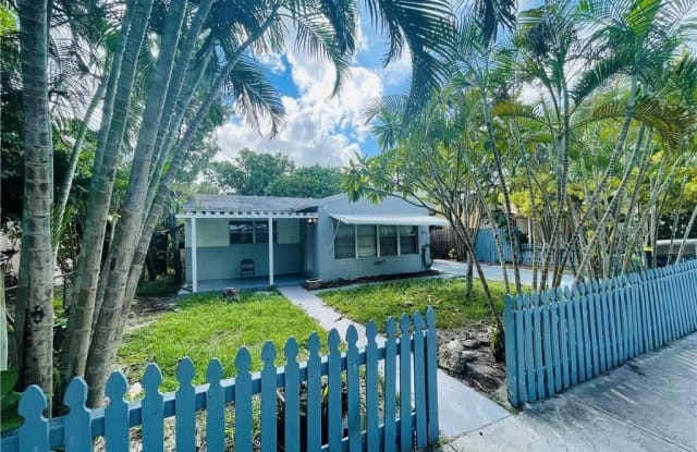 253 SW 7th St - 253 SW 7th St, Dania Beach, FL 33004