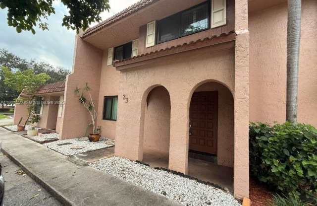 Photo of 23 N Valencia Dr