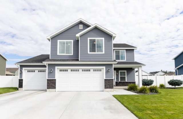 Summerfield Home For Rent!