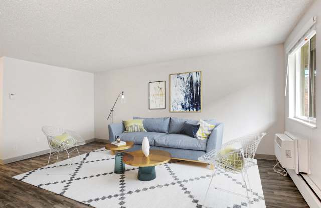 Carriage Hill Apartments