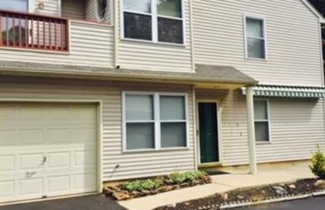 186 Lindfield Circle - 186 Lindfield Cir, Macungie, PA 18062