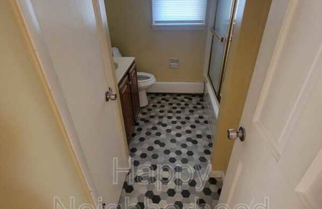 32 Dean DriveUnit 2E