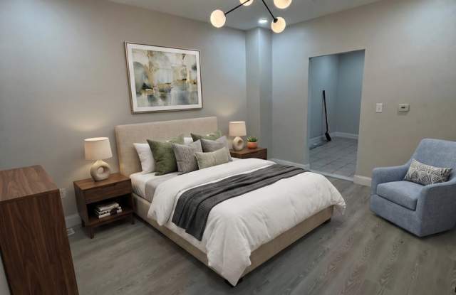 Fully Renovated 3BR Single-Family Home – Newark | Central Air, Backyard & Deck