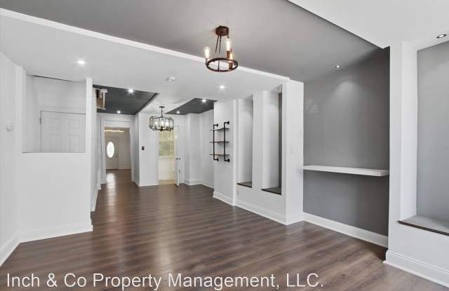 455 W College Ave