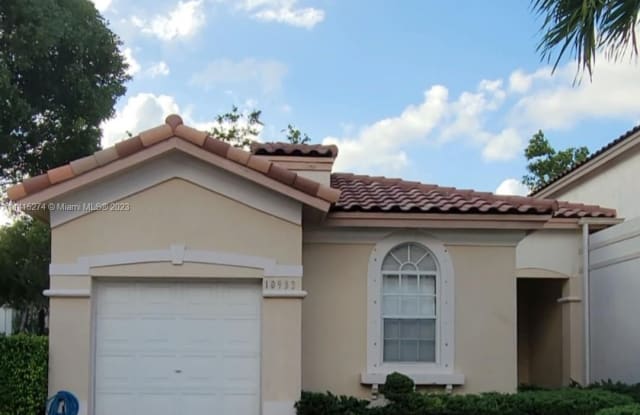 10933 NW 67th St - 10933 Northwest 67th Street, Doral, FL 33178