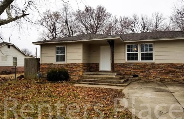 110 West 9th - 110 West 9th Street, Claremore, OK 74017