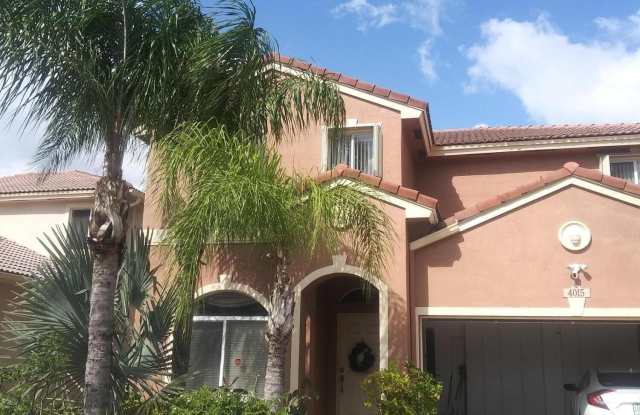 Photo of 4015 Banyan Trails Drive