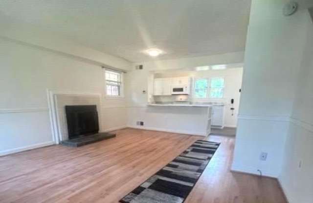 429 HAMPTON Court unit: 138