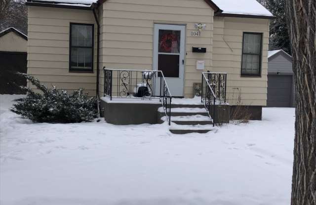 Photo of 1041 1/2 North 25th St