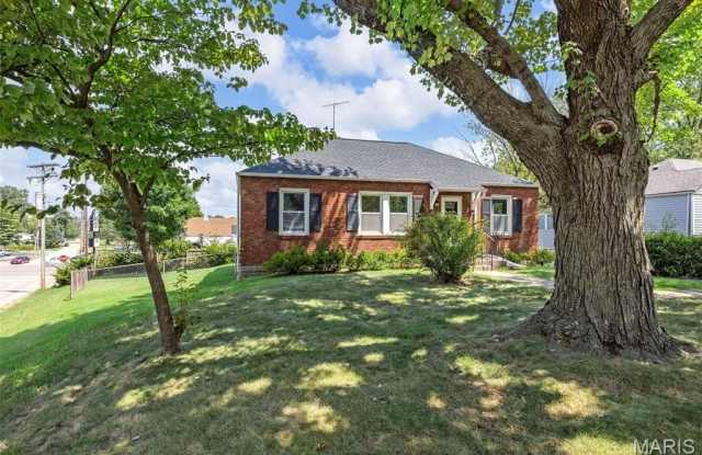 10019 Saint Martha Lane