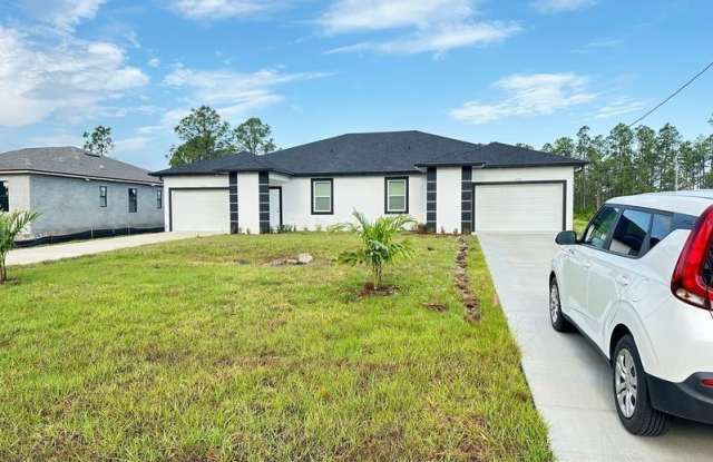 508 Bell Boulevard S - 508 Bell Boulevard, Lehigh Acres, FL 33974