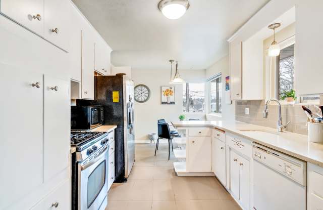 5100 6th Avenue Northwest