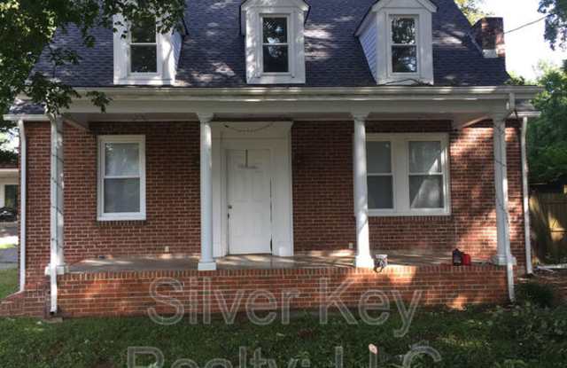 516 Eastanallee Avenue