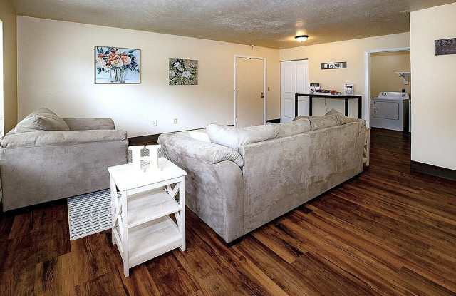 Parkstead Watertown at Thompson Park