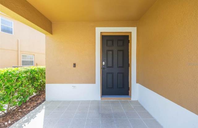 4220 WINDING RIVER WAY