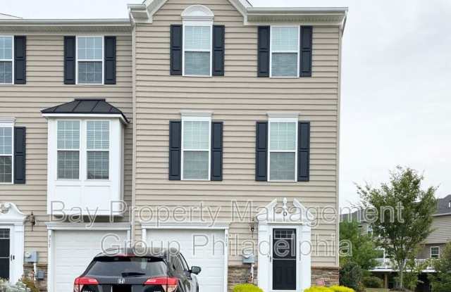 913 Susan Cir