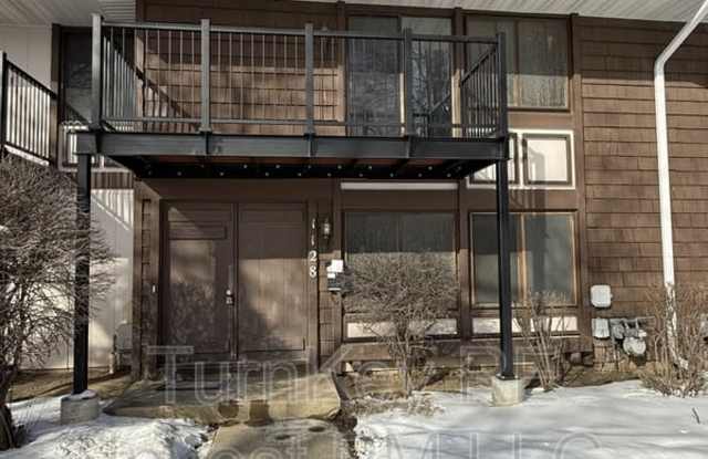 1128 Court A