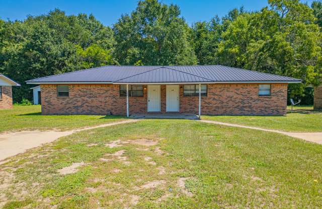 128 Twin Trees Drive