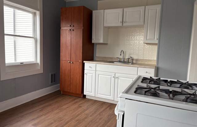 Photo of 2713 HAMMONDS FERRY