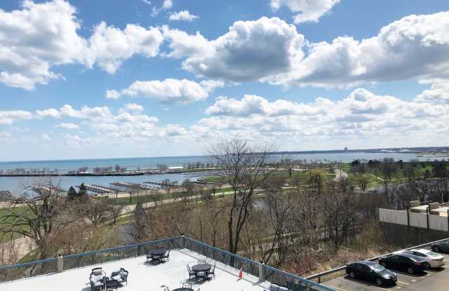 1660 North Prospect Avenue