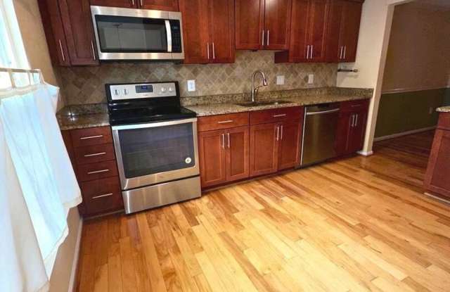 5718 WOOD MOUSE Court