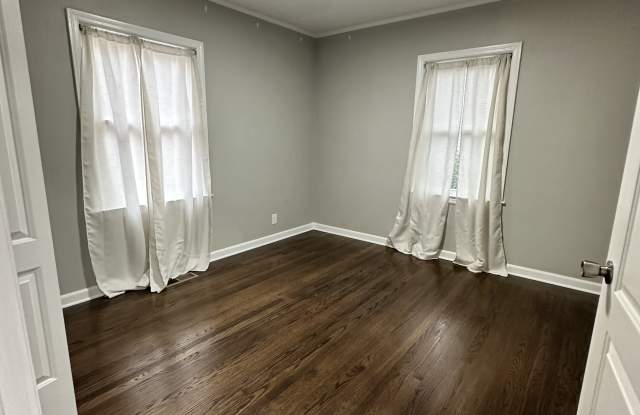1606 Mohawk Trail