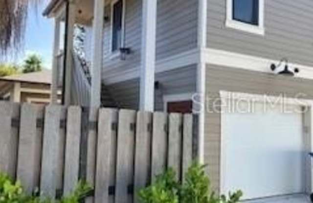 3236 1/2 11TH STREET N