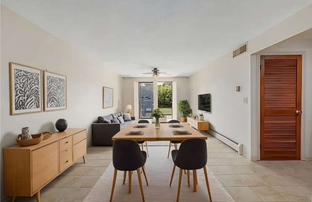 Photo of 510 Child Street 303B