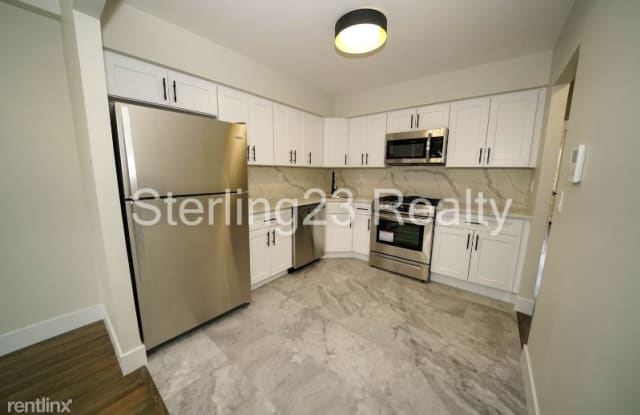 3118 31st St, Astoria NY 3 - 3118 31st Avenue, Queens, NY 11106