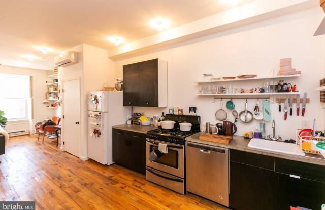 2106 E YORK Street unit: 2
