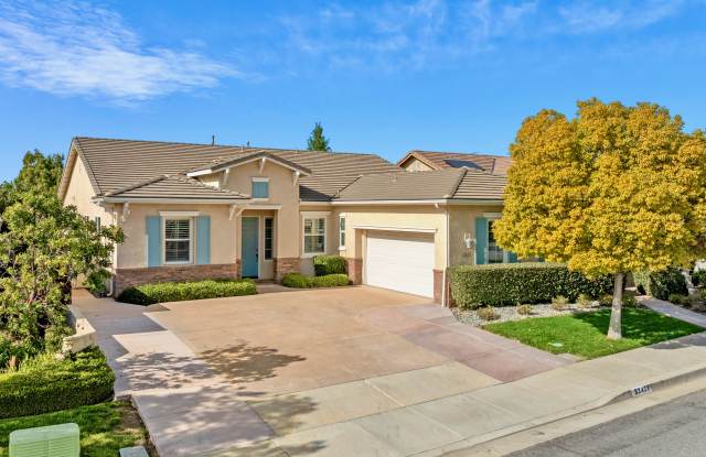 32421 Meadow Ridge Lane