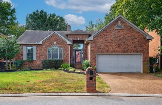 210 Black Hawk Way - 210 Black Hawk Way, Murfreesboro, TN 37127