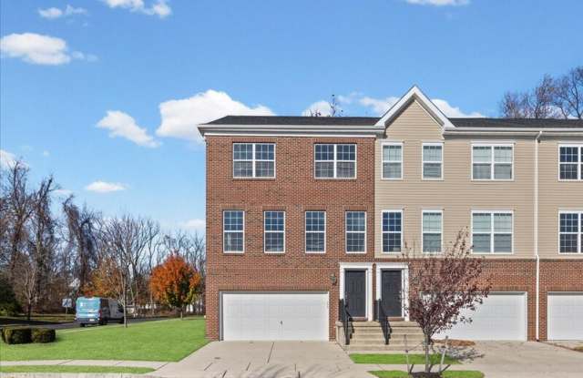 Photo of 1 Creekside Way