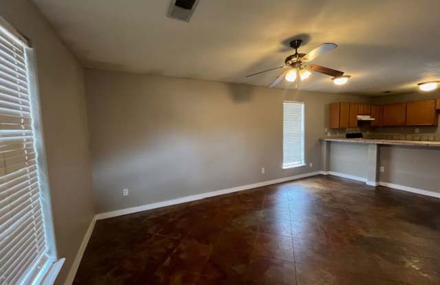 Renovated 2 Bedroom 2 Bath Duplex for Rent!!