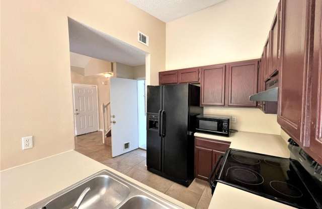 903 Piedmont Place #5