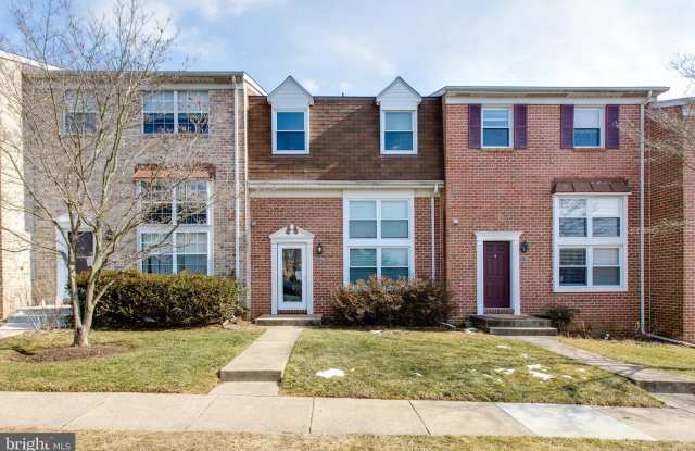 3570 LOWLEN Court