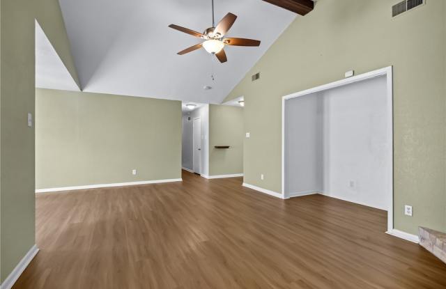 806 Mariana Drive