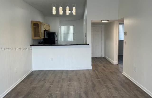 Photo of 9977 Nob Hill Ln