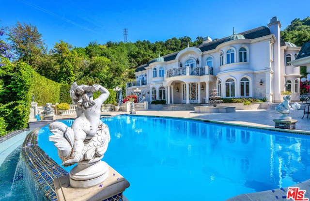 Photo of 11244 Briarcliff Ln