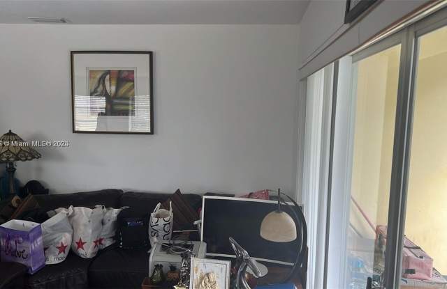 Photo of 7304 SW 82nd St