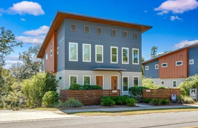 1701 Metropolitan Boulevard