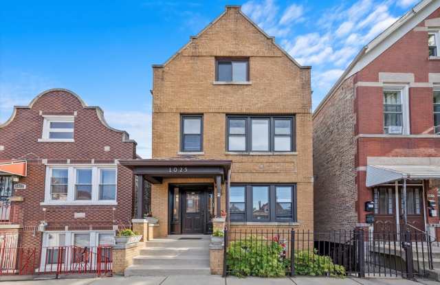 1025 W 31st Place unit: G