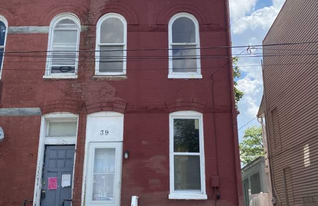 Three Bedroom Home In York City Schools - 39 Columbia Avenue, York, PA 17403