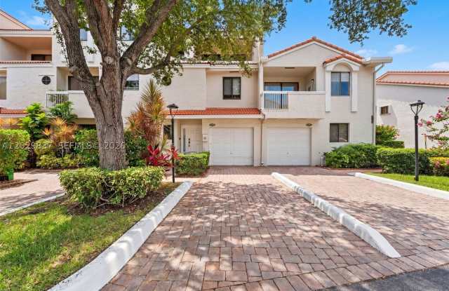21388 Marina Cove Cir