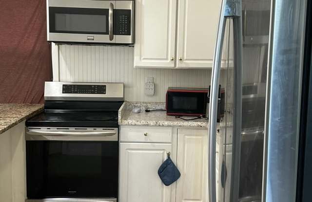 1029 Morrow Rd unit: 2