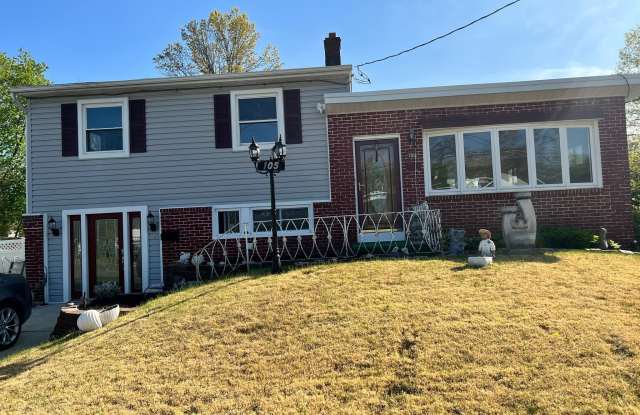 Photo of 105 GLOUCESTER Avenue