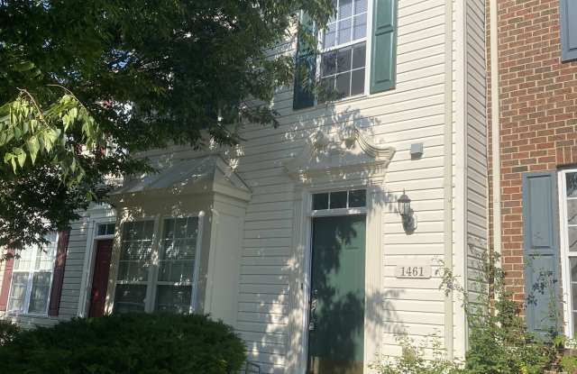 1461 Pangbourne Way