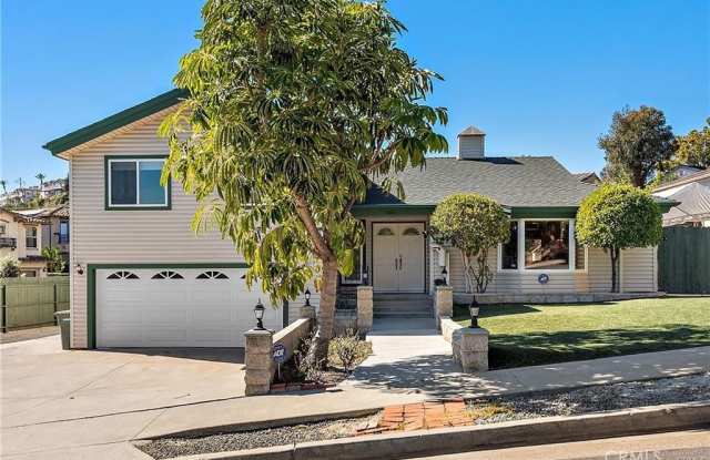 33421 Ocean Hill Drive