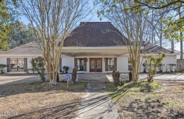 2227 George Drive